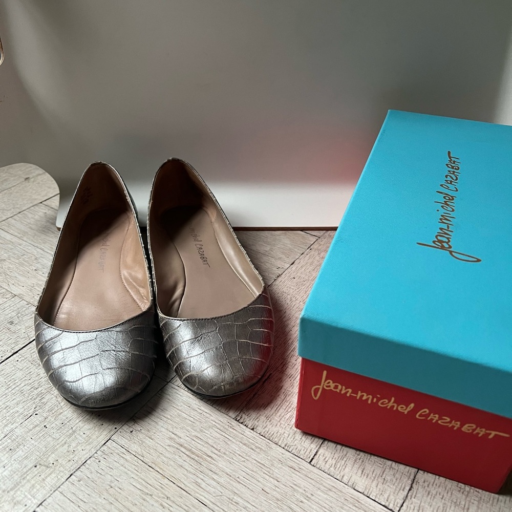 JEAN-MICHEL CAZABAT Gray Leather Flats